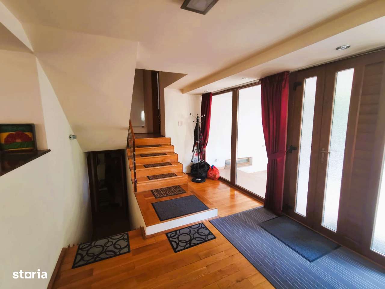 Aradului - Casa individuala 6 camere - Su:225mp - 4 loc. de parcare-4