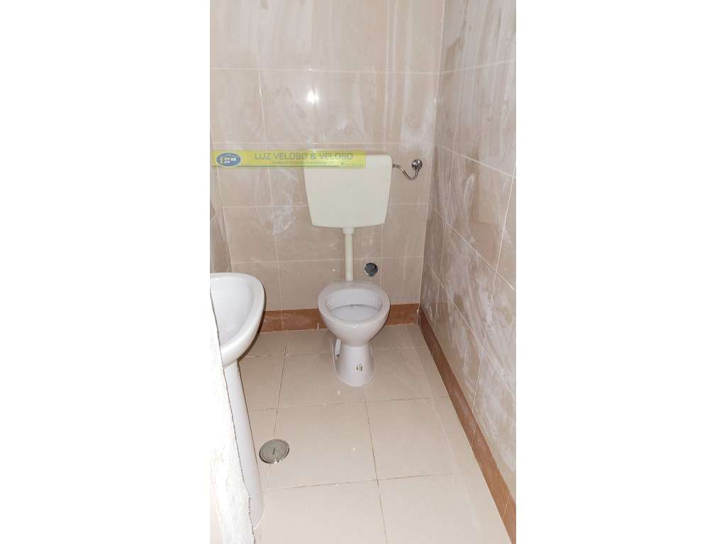 Loja de 155,96 m2 em Alto do Seixalinho, Barreiro.-12