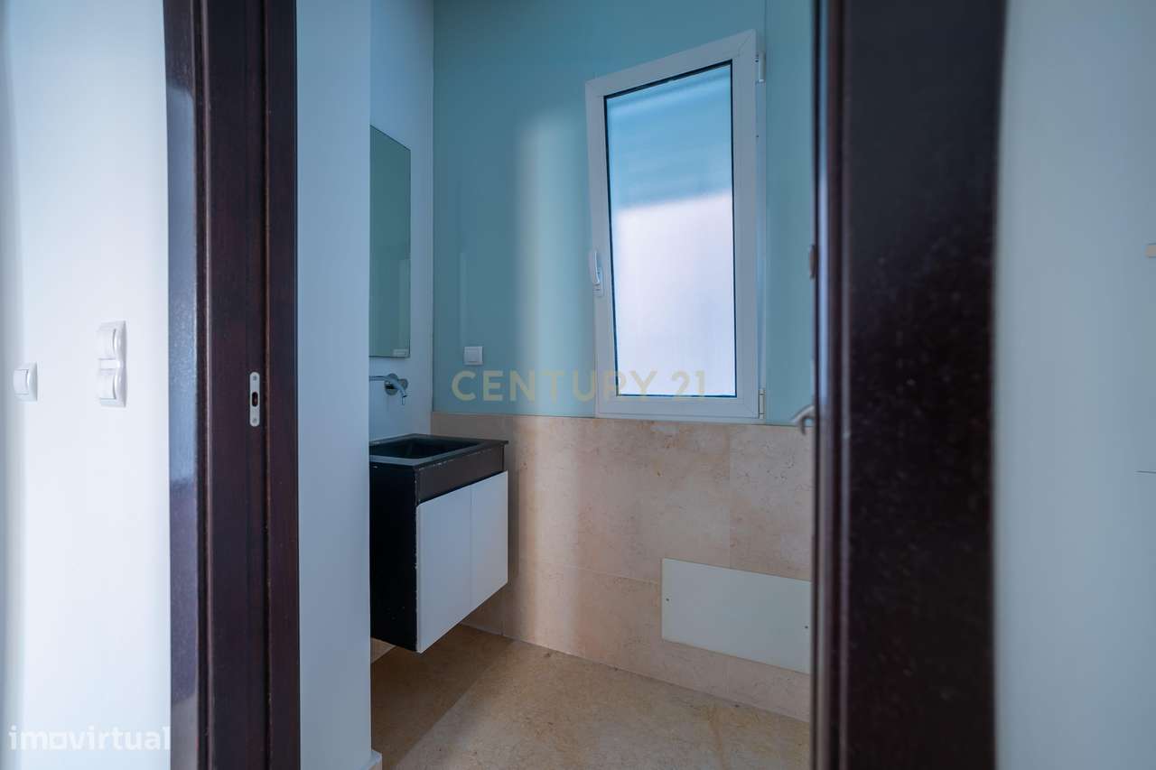 Moradia T4 com Piscina Privativa | Bicesse, Cascais-20
