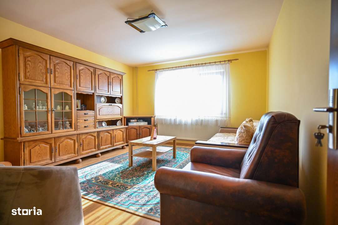 Casa Sanpetru | Casa 5 camere | Destinatii Multiple | - Imagine principală: 5/18