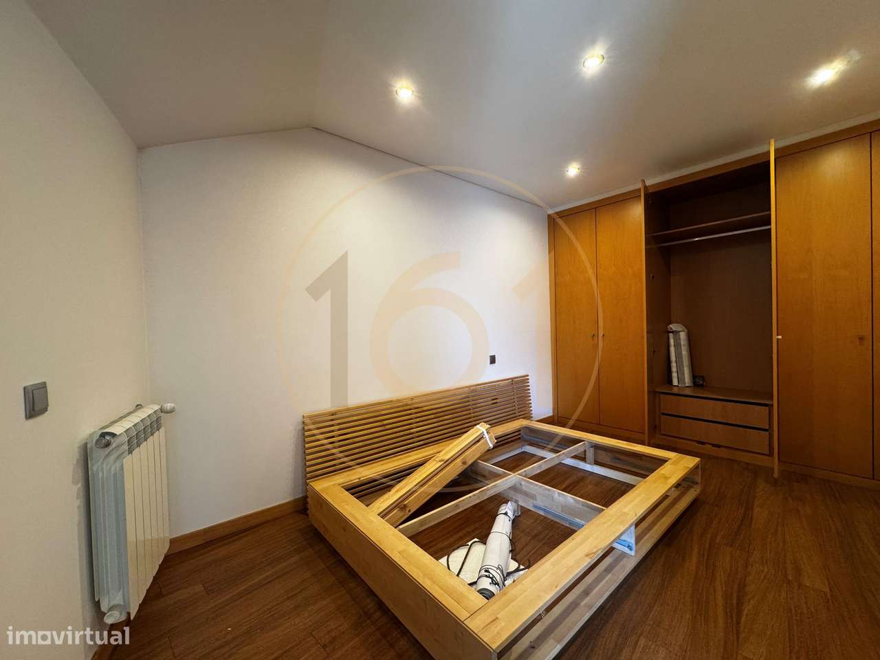 Apartamento T3+1 duplex com 2 terraços e varandas-19
