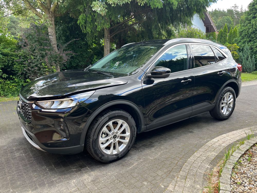 Ford Kuga III (2019 - ) 2.5 Duratec FHEV TITANIUM 2025