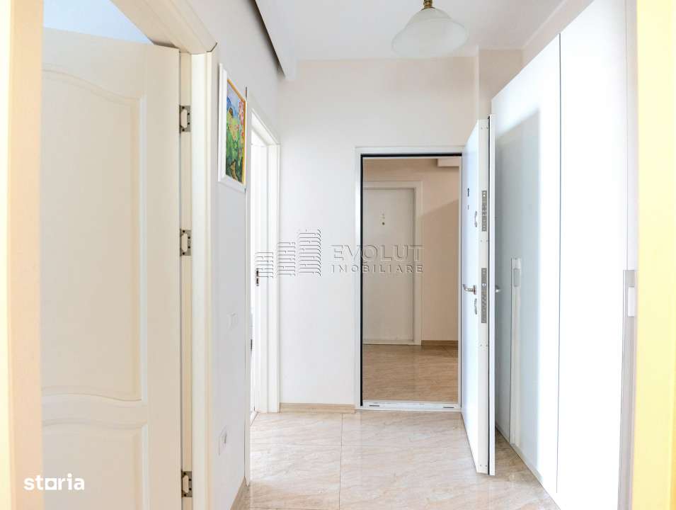 Mamaia Central- apartament 3 camere frontal lac-18