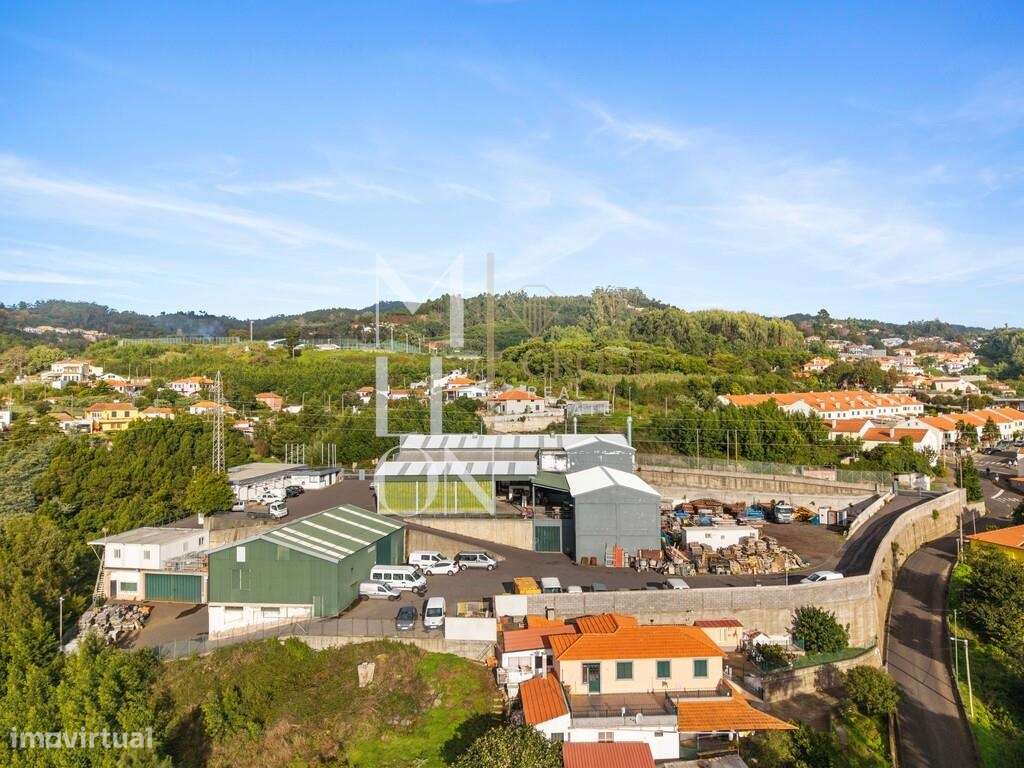 Oportunidade de Investimento Industrial - lote 7.290 m2 com 1.595 m2 d-3