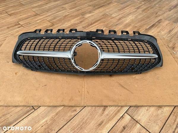 Mercedes w177 grill diamond black demontaz ladny - 4