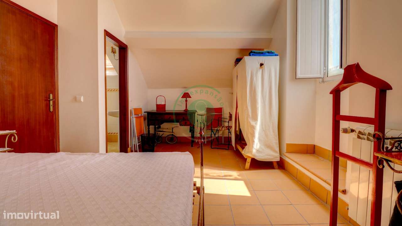 Casa Senhorial T4, junto à praia-24