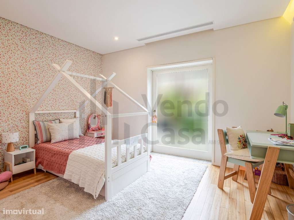 Vende-se Moradia de Luxo Centro de Braga-7