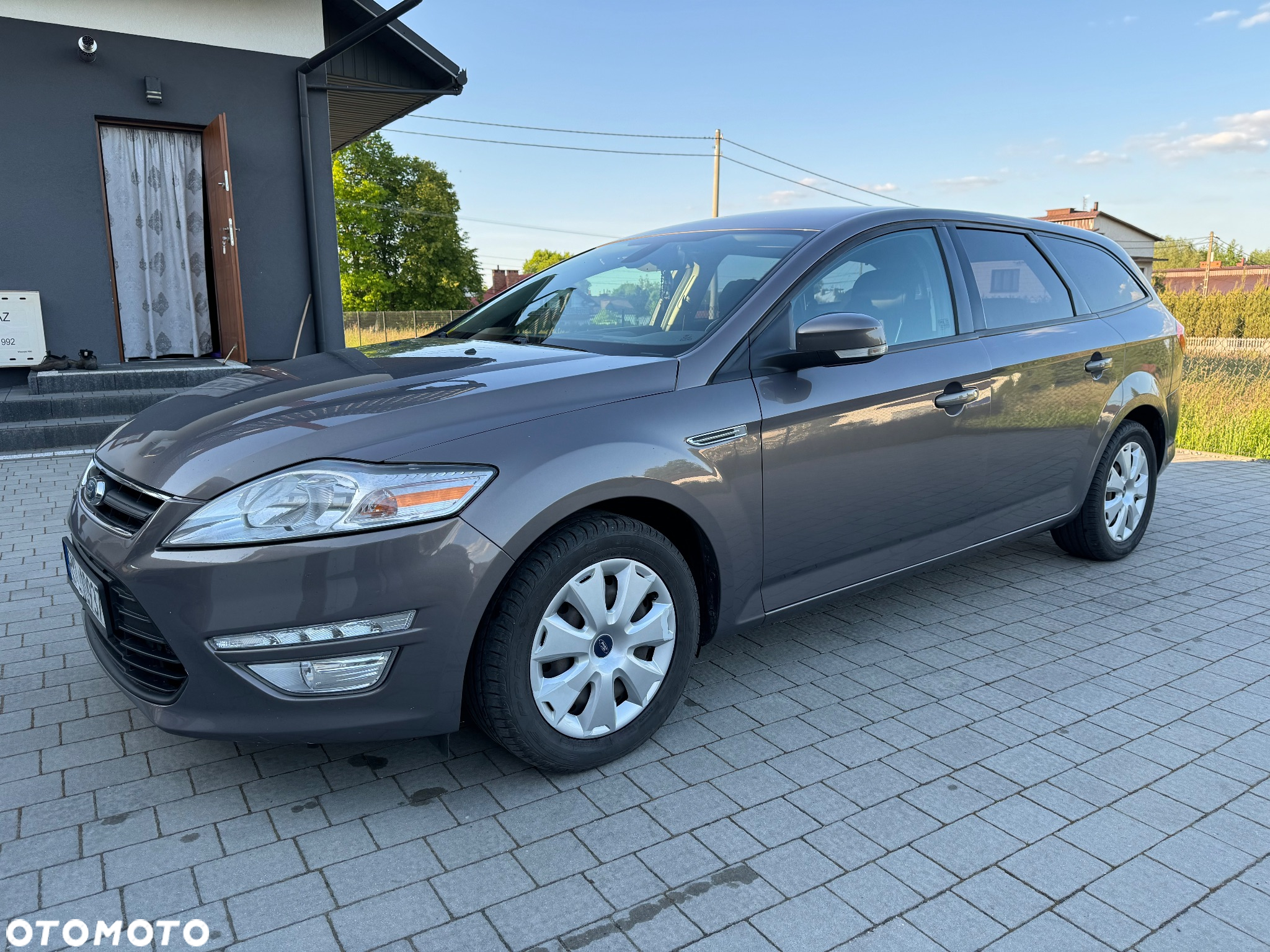 Ford Mondeo 2.0 TDCi Ambiente - 8