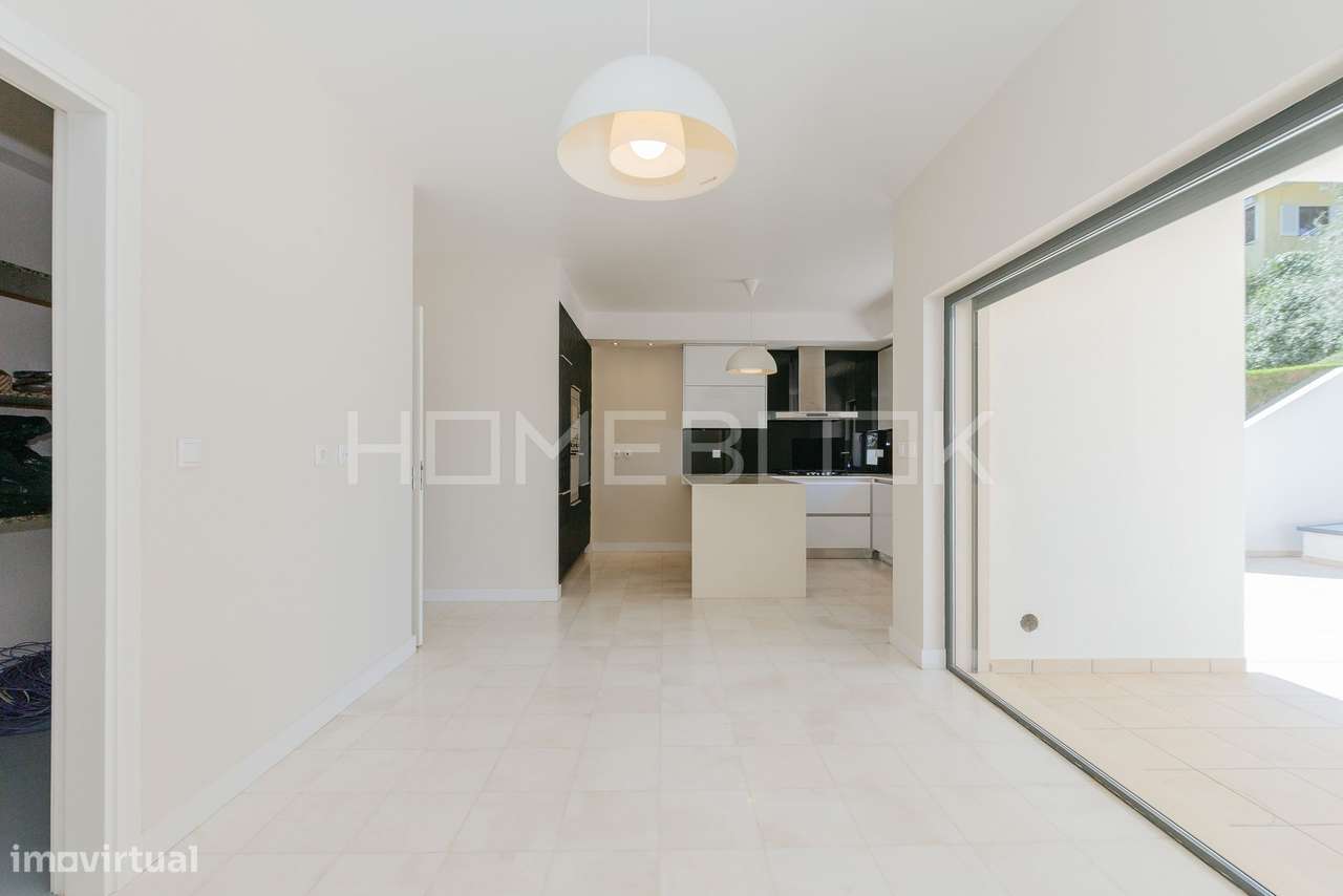 MORADIA T4+1 VÁRZEA DE SINTRA, 3 PISOS, GARAGEM e PISCINA-19