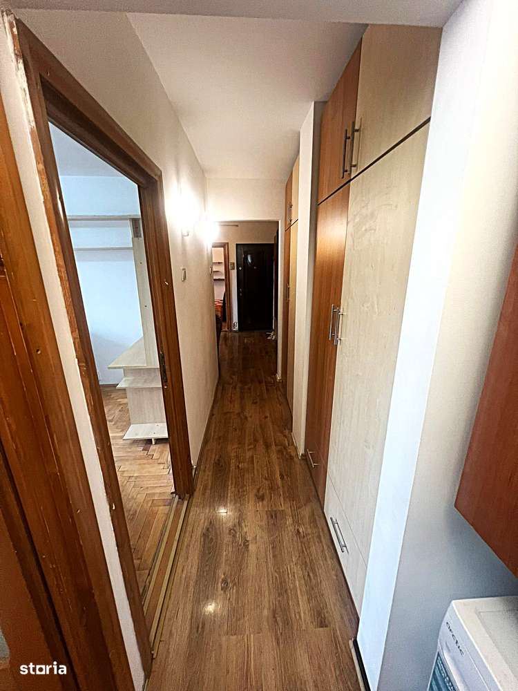 Apartament 3 camere decomandat, 71 mp – Canta, Str. Războieni-0