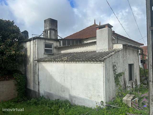 Moradia sita em Boieiro, Fátima-9