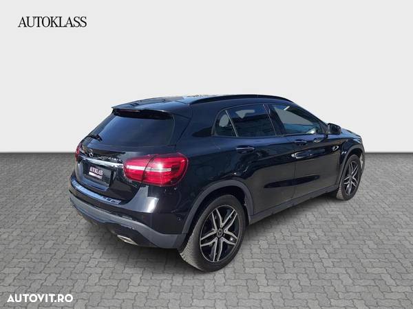 Mercedes-Benz GLA 200 d Aut. - 5