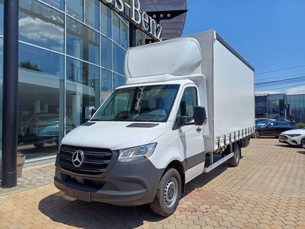 Mercedes-Benz Sprinter 2025