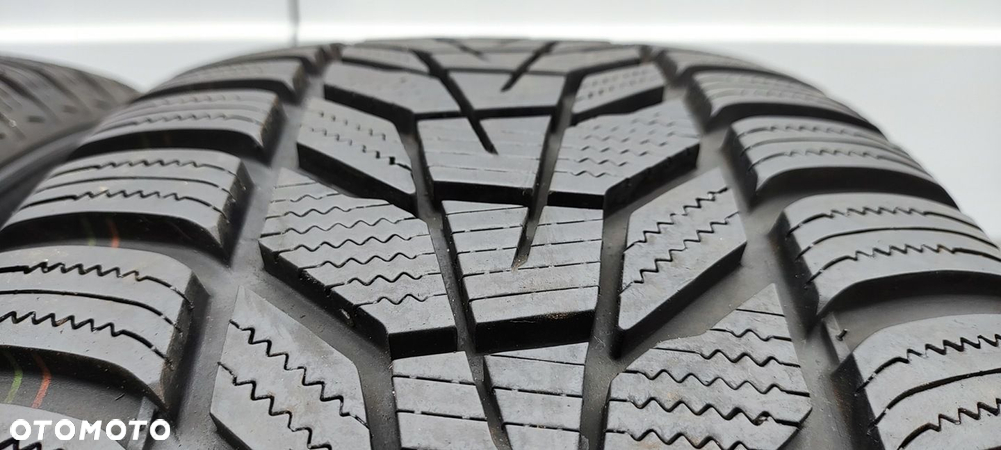 Opony zimowe Hankook Winter icept evo3 245/55R17 102 V - 2