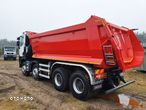 Renault K440 8x4 - 14