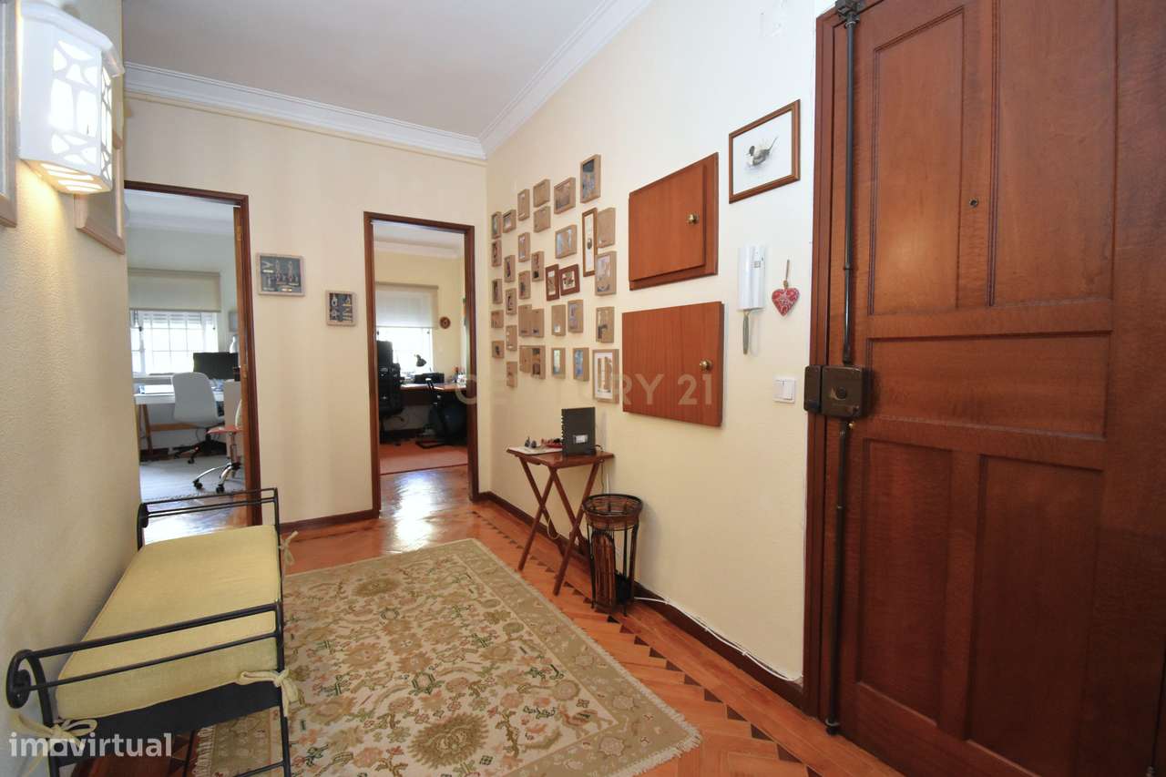 O Refúgio Perfeito entre o Mar e a Cidade. T3 Renovado na Costa da Cap-5