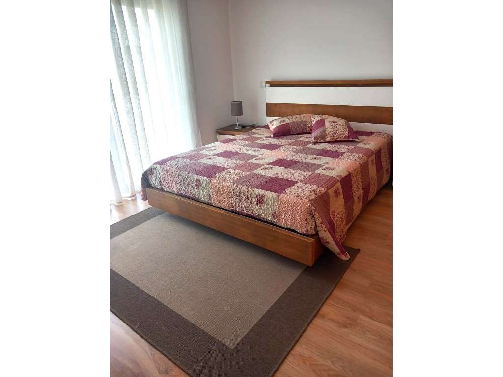 Moradia T2 Suites térrea (10min a pé da praia)-4