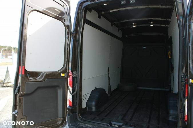 Ford Transit - 24