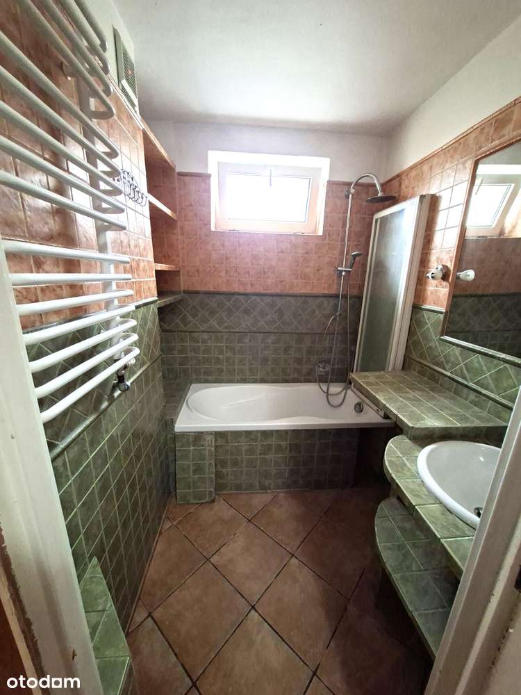 Na sprzedaż – Przytulne mieszkanie 2-pokojowe z balkonem!-7