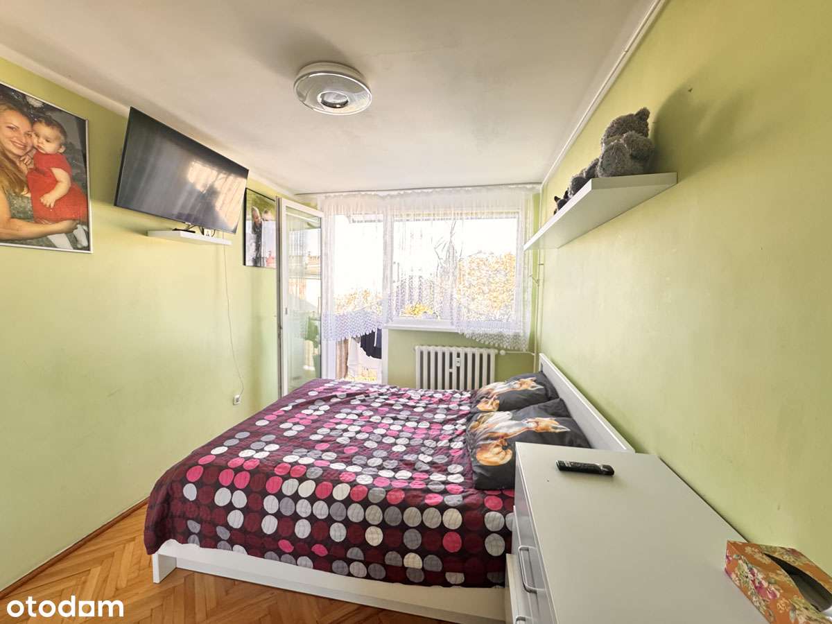 Trzy pokoje na  oś. Widok z pełnym wyposażeniem-1