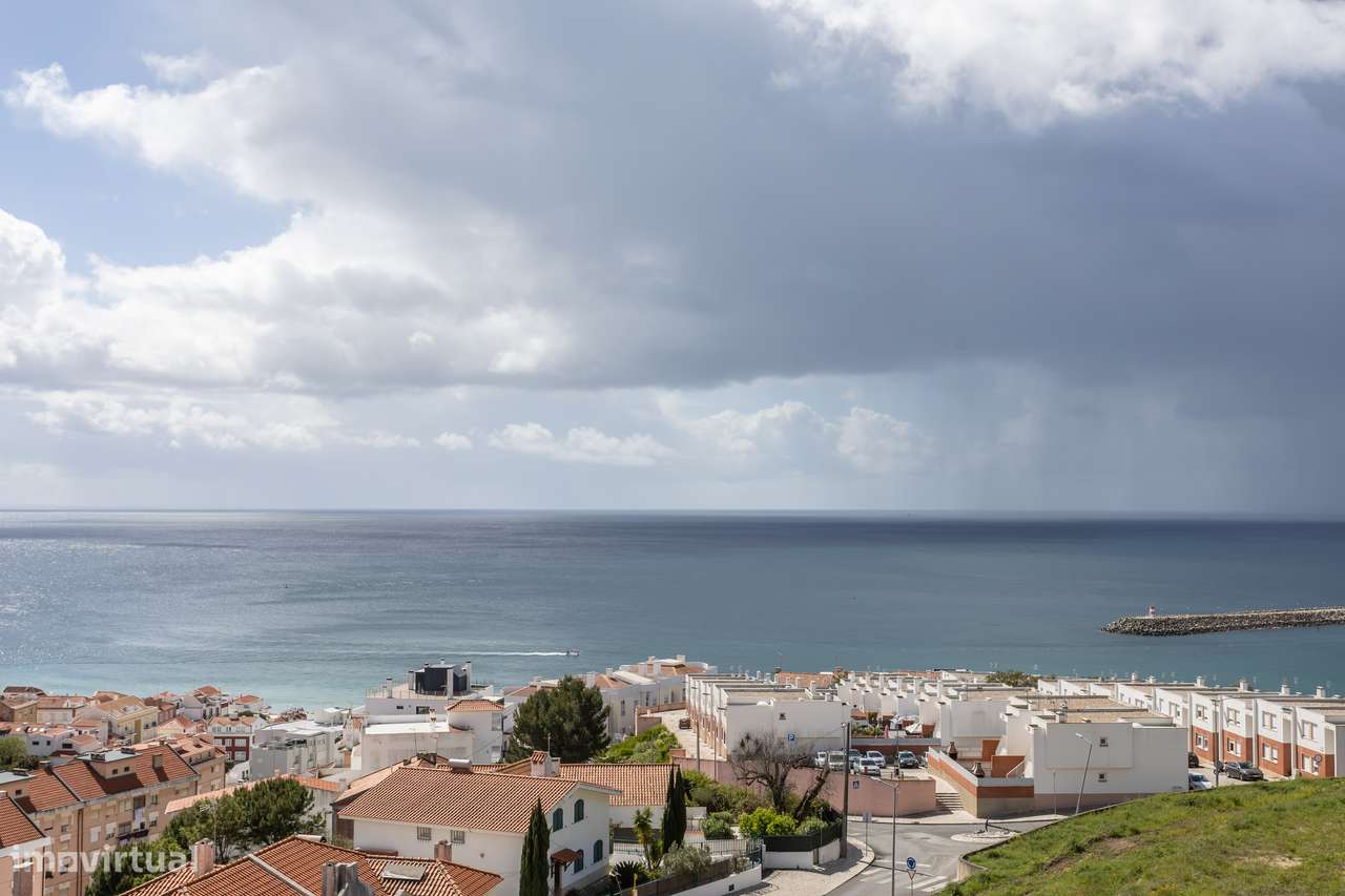 Apartamento T2 em Sesimbra num condomínio com piscina-32