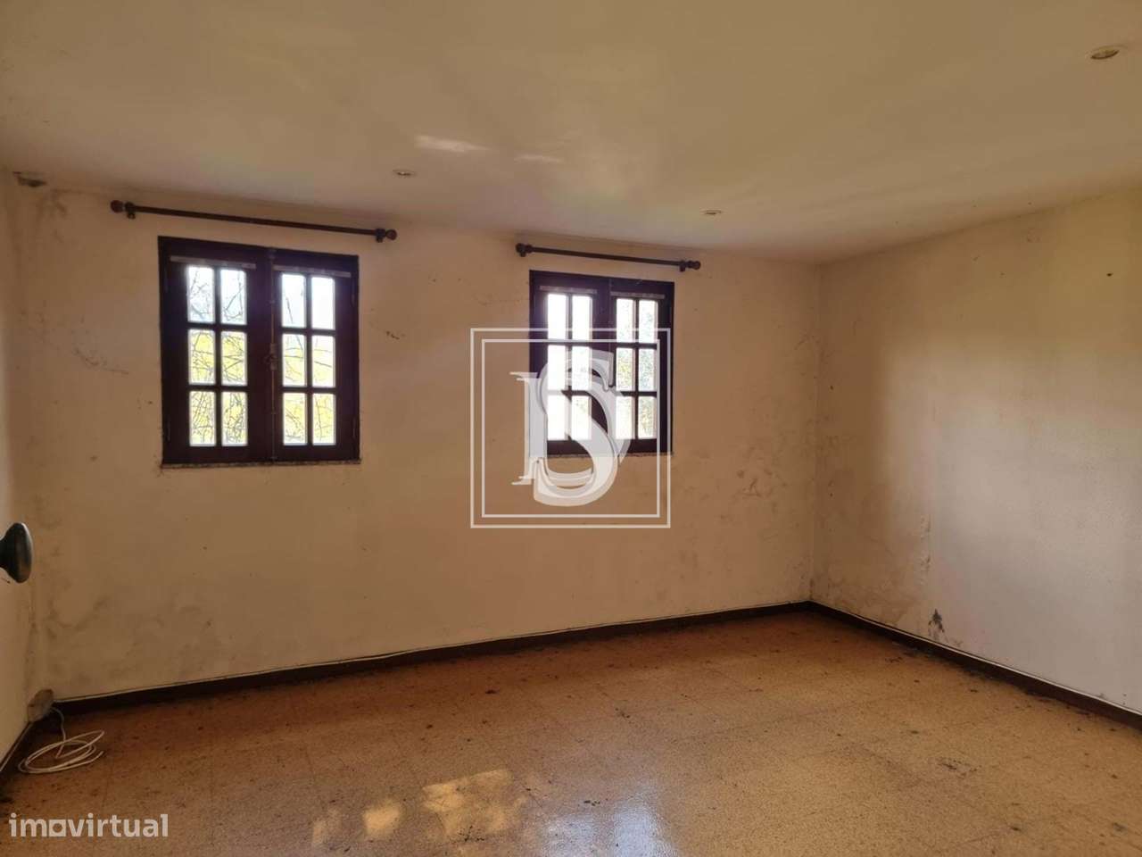 Moradia Isolada T3 em Parada do Bouro-9