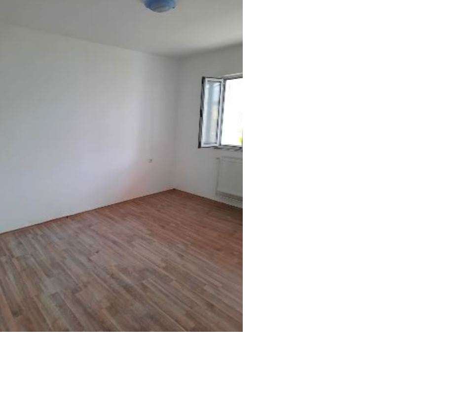 Casa 4 Camere,Gruiu,2012,teren 885mp,2 bai,terasa,toate utilitatile-3