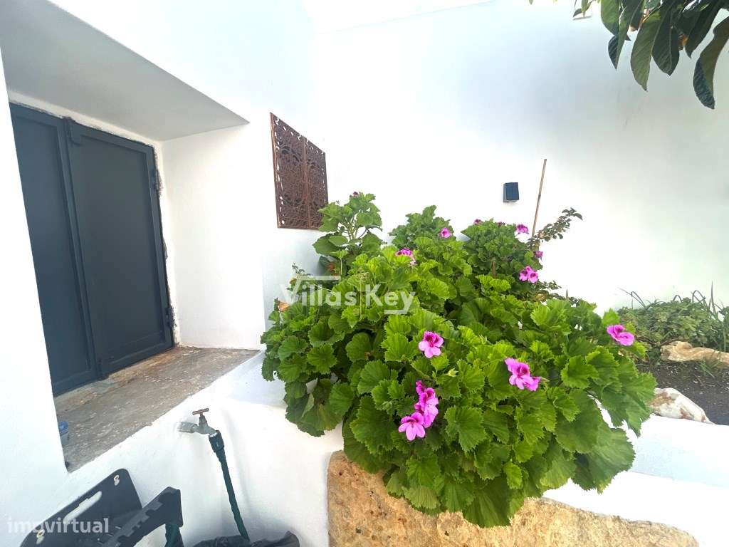 Charmosa vivenda com piscina no centro histórico de Lagos-4