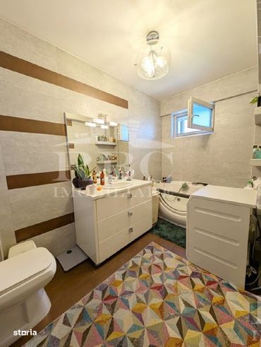 Apartament cu 3 camere 80 mp finisat semicentral-7