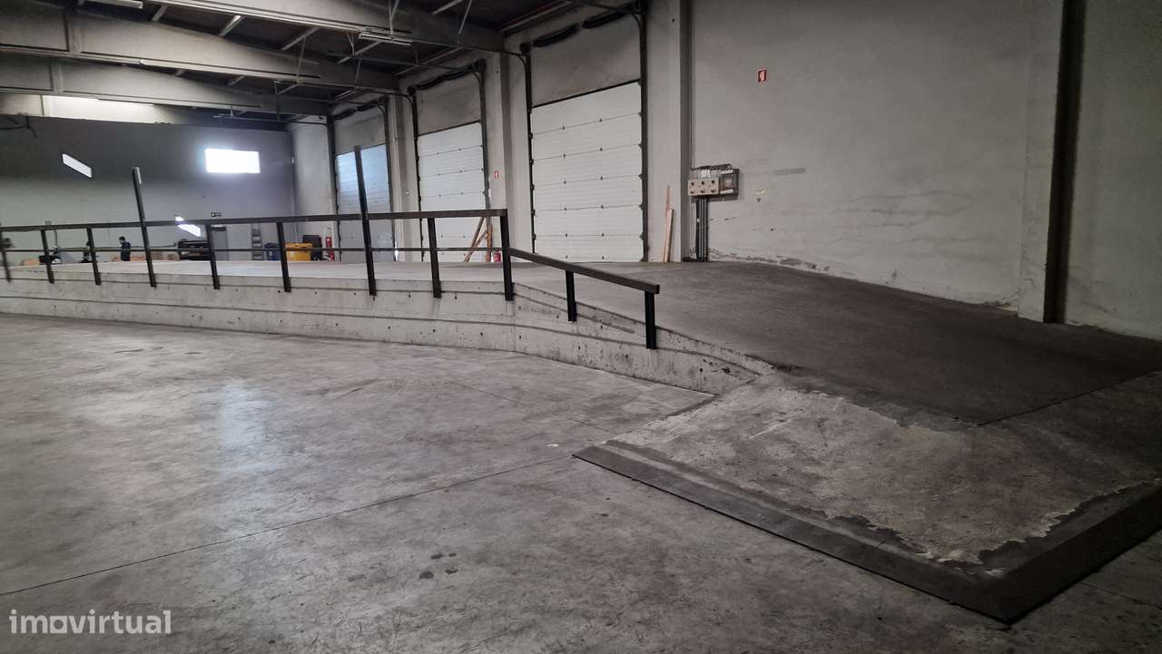 Armazém logístico 2900m2 c/ 5 cais - aeroporto - totalmente remodelado - Grande imagem: 4/14
