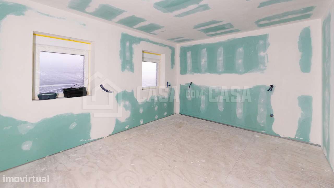 Moradia Geminada V3 em Couto de Cima-8