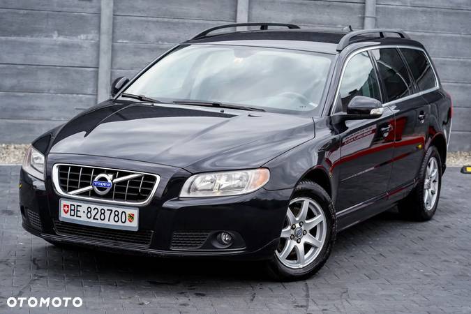 Volvo V70 2.0D Summum - 1