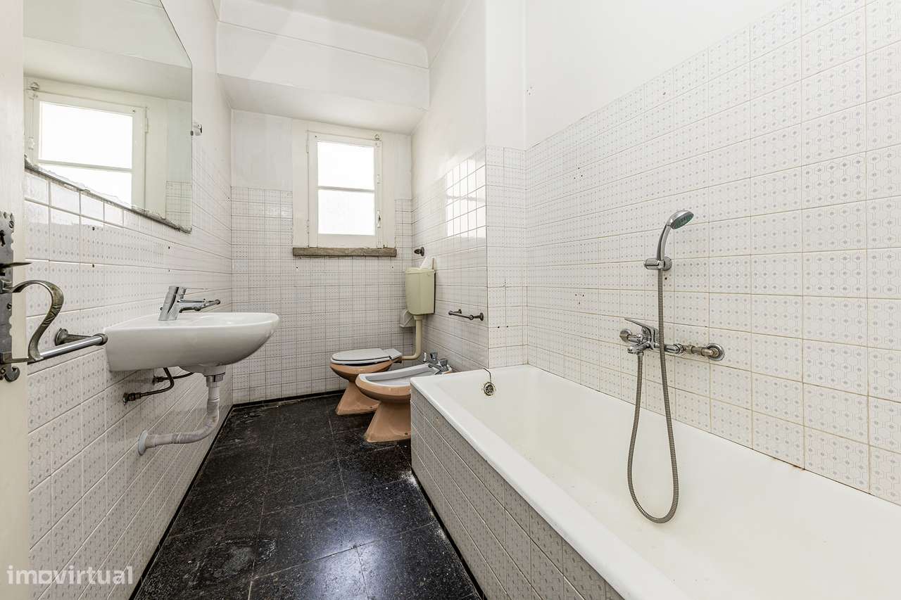 Apartamento único T4 em Lisboa com 190 m²-21