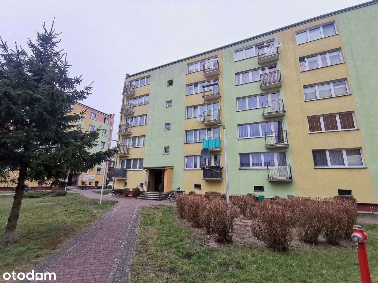 Mieszkanie 4-pok., I piętro, 2 piwnice- Złotów (ce-18