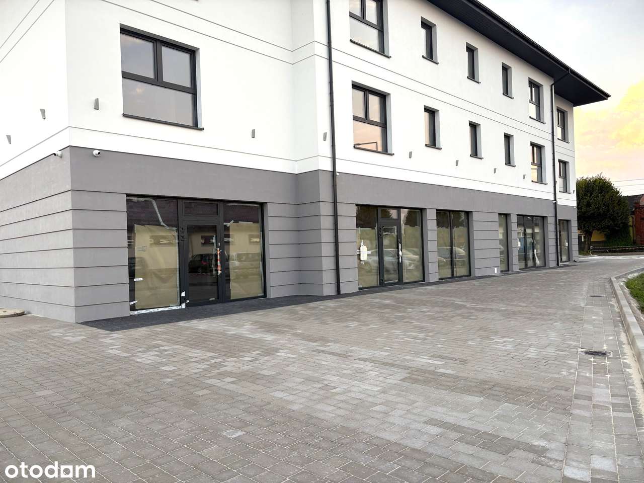 CENTRUM Aleksandrów Kuj. Nowoczesne 2-Pokojowe Mieszkanie 2025 Parking - Pełny obrazek: 3/13