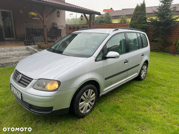 Volkswagen Touran - 3