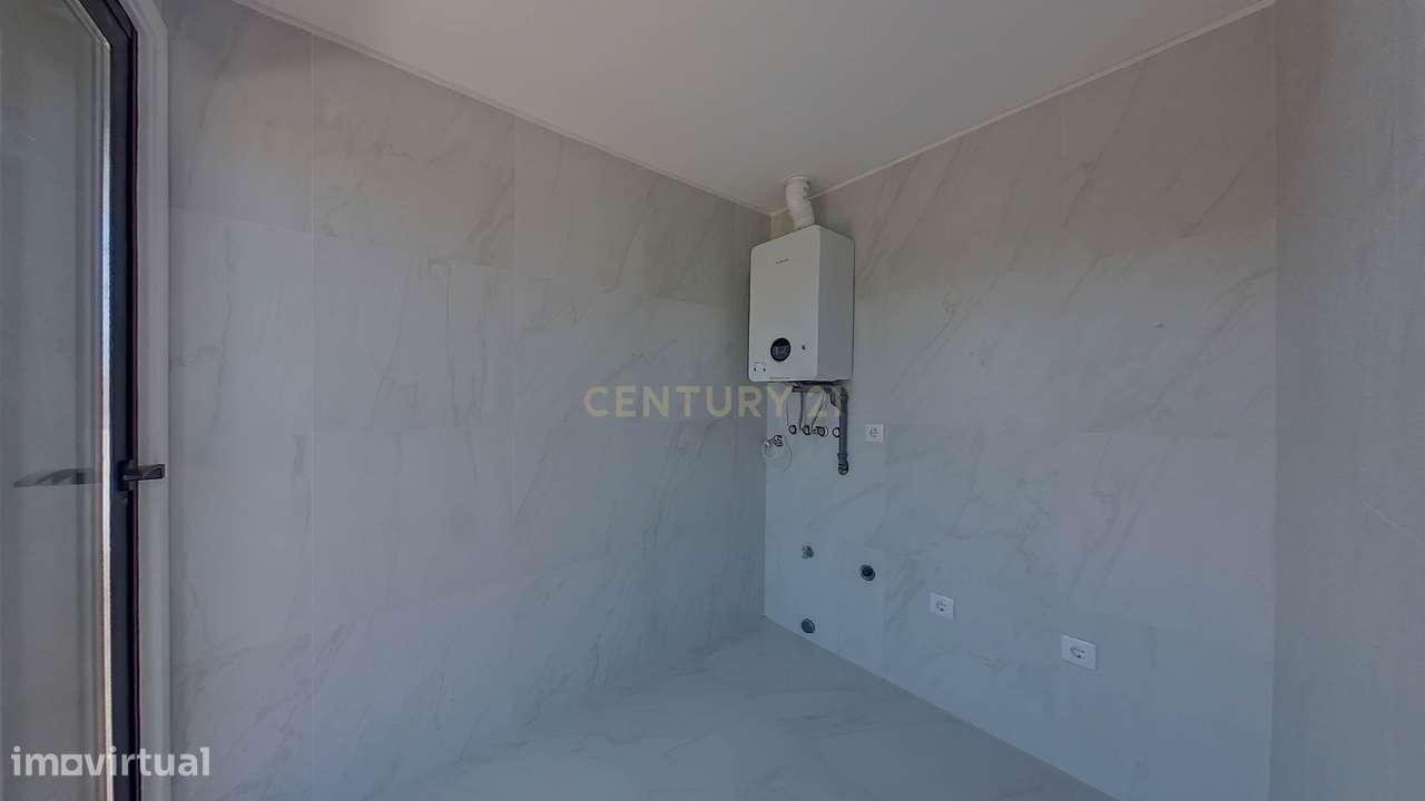 T3 Recuado com 2 terraços (1 vista mar) e Box 2 carros em Espinho - Grande imagem: 3/60