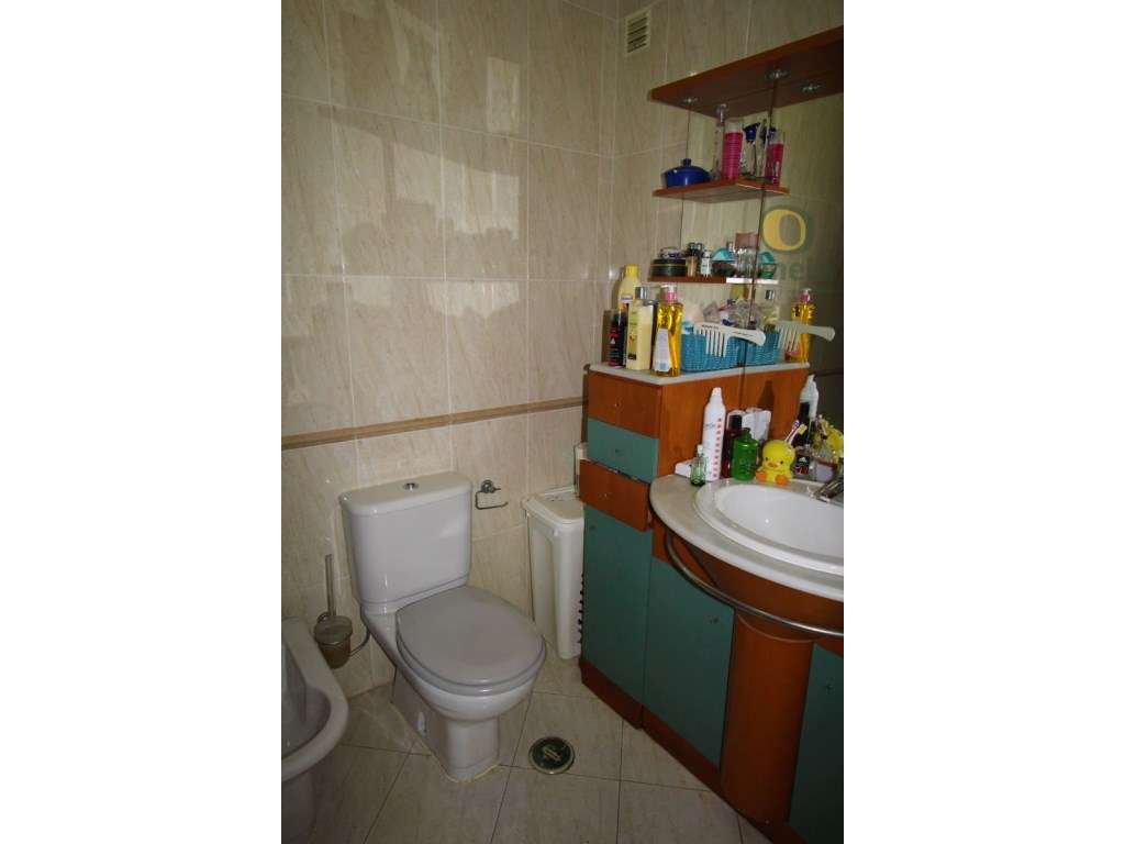 Apartamento T3 Figuras com 2 estacionamentos e terraço enorme - Grande imagem: 4/8