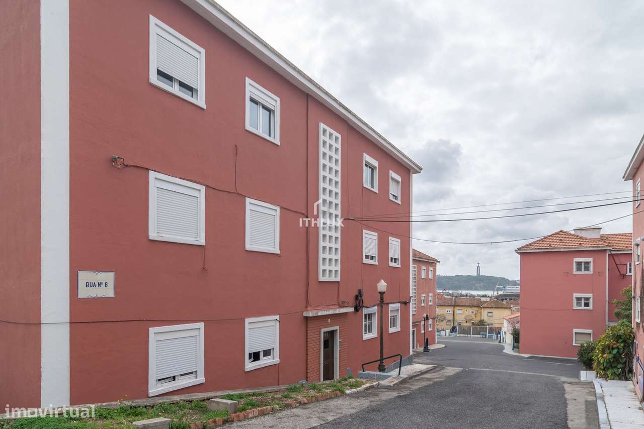 T2 Totalmente Remodelado na Quinta do Jacinto - Alcântara - Grande imagem: 2/26