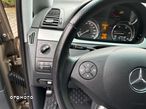 Mercedes-Benz Vito - 24