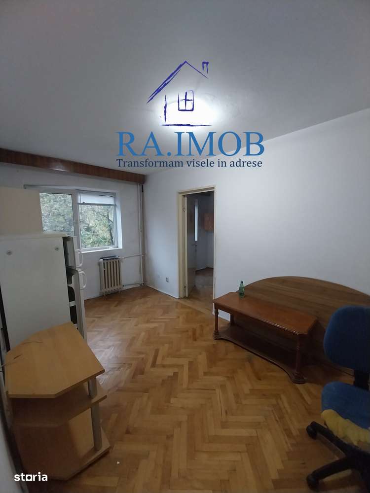 Apartament 2 camere,  3/4 - Vest - Erou Moldoveanu Marian - 34000 euro-5