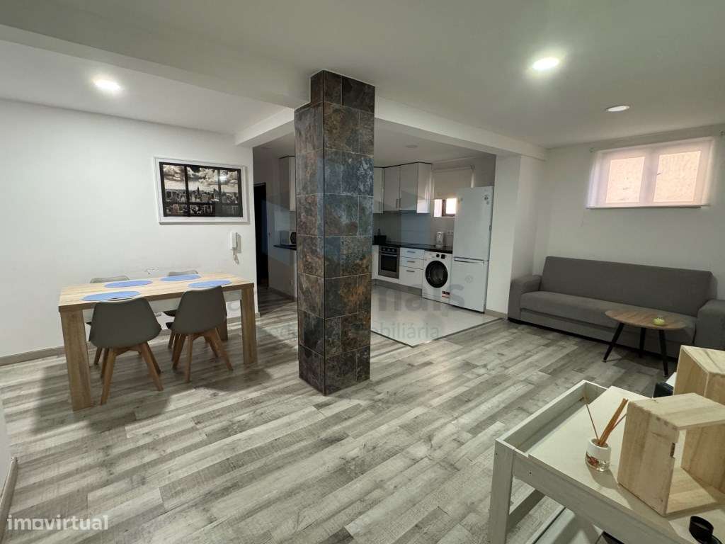 Vende-se apartamento T3 em Coimbra, otimo para rendimento-5