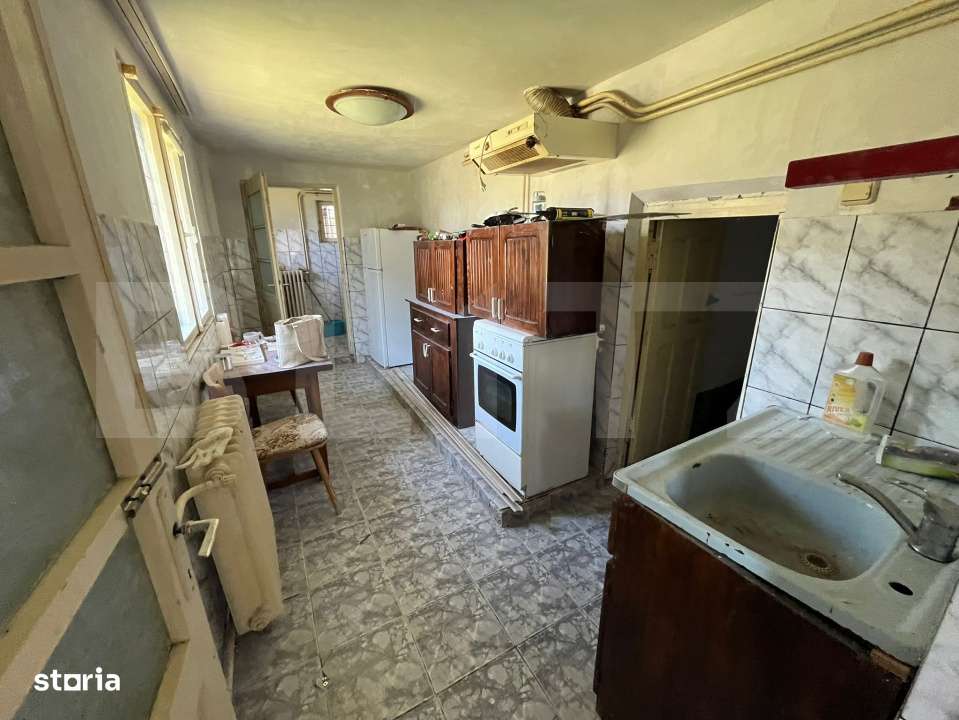 Casa de vanzare, cu 2 camere, 67 mp utili, teren 2.219 mp – Fieni - Imagine principală: 5/17