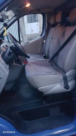 Renault Trafic 2.0 dCi 115 Combi L2H1 - 8