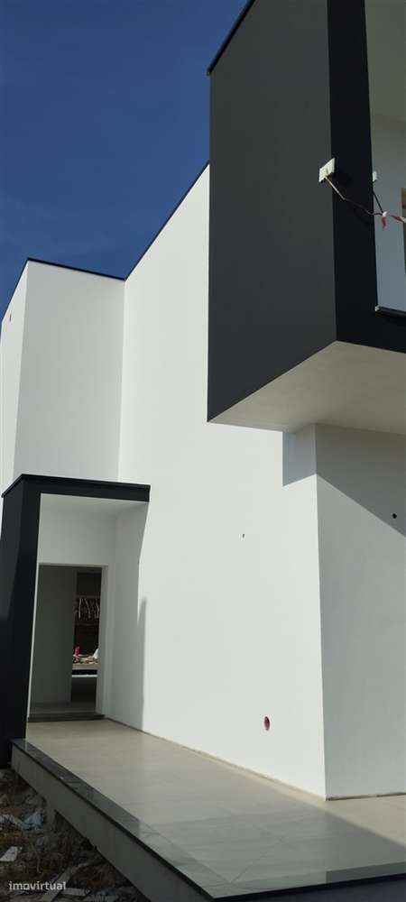 Moradia Isolada T4 Venda em Maceira,Leiria - Grande imagem: 4/27