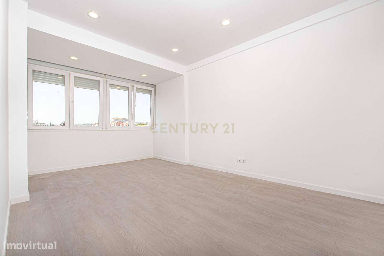 Apartamento T2 Totalmente Remodelado | Odivelas-6