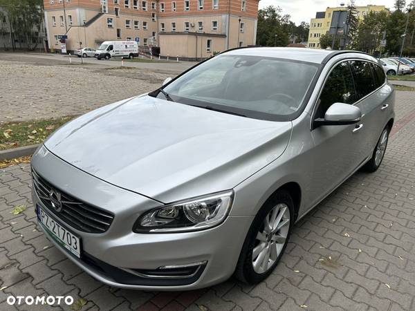 Volvo V60 D2 - 6