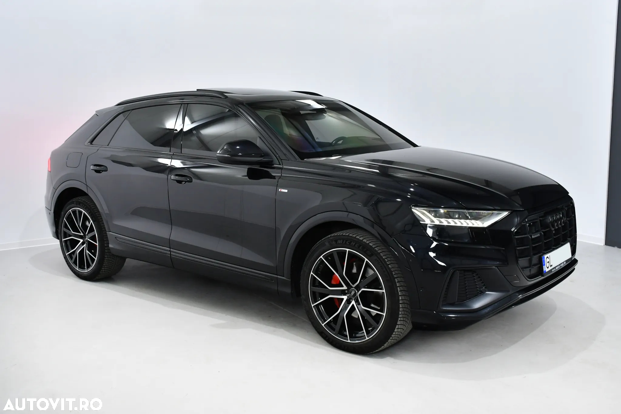 Audi Q8 - 11