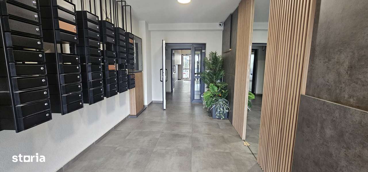 Apartament cu 2 camere decomandat zona Tractorul bloc nou - Imagine principală: 4/20