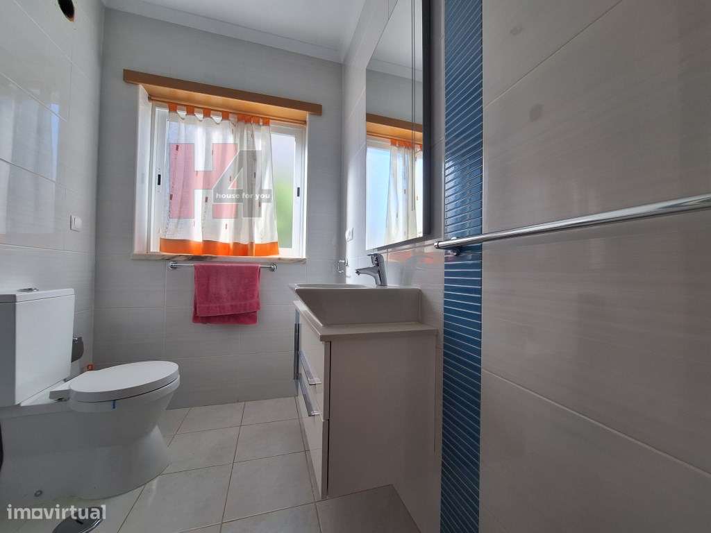 MORADIA T4 NO CENTRO DE ELVAS COM MAIS DE 500M² DE ÁREA-11